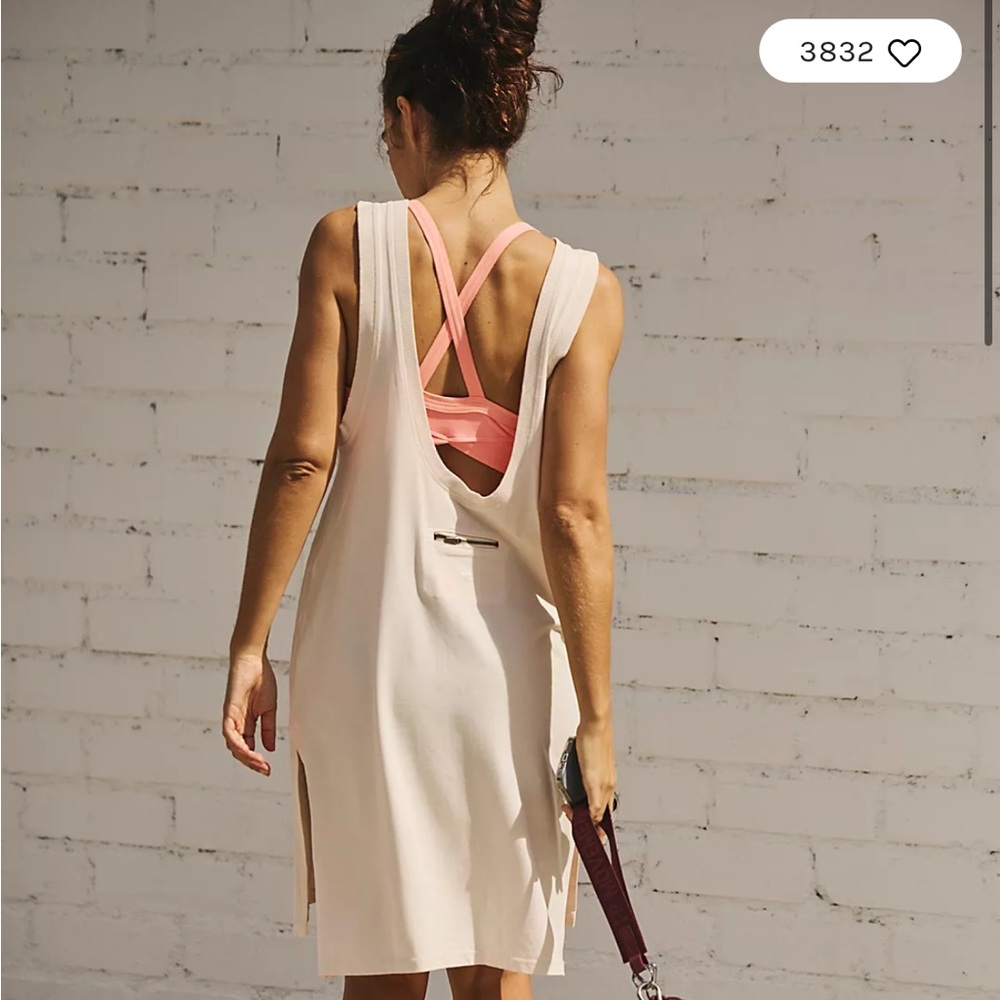 Free People Hot Shot Tunic Tank- NWOT Size M - Picture 5 of 5